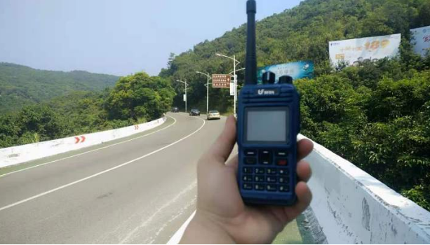 泉州市無線電管理局關(guān)于加強對講機型號核準規(guī)范生產(chǎn)和銷售行為的通知